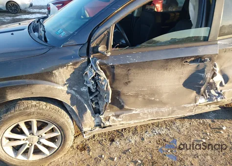 2016 Dodge Journey Sxt z USA, uszkodzony, nr VIN 3C4PDCBB9GT120413